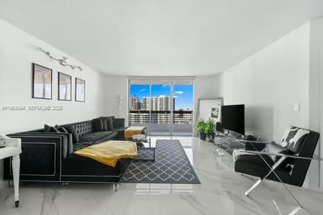 19195 NE 36th Ct 2302, Aventura, FL 33180