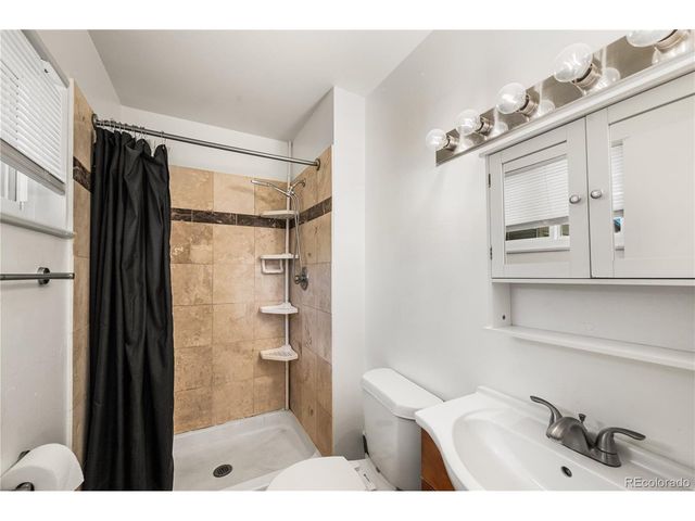 12445 E 6th Pl, Aurora, CO 80011