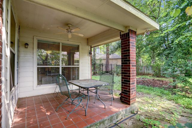 125 E Park Drive Drive, Montgomery, TX 77356