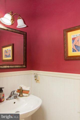 4022 HERDSMAN DR, Hampstead, MD 21074