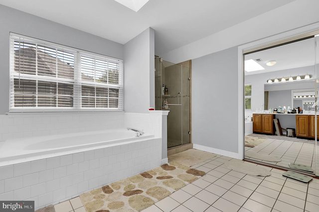 8 MADRIGAL CT, Germantown, MD 20876