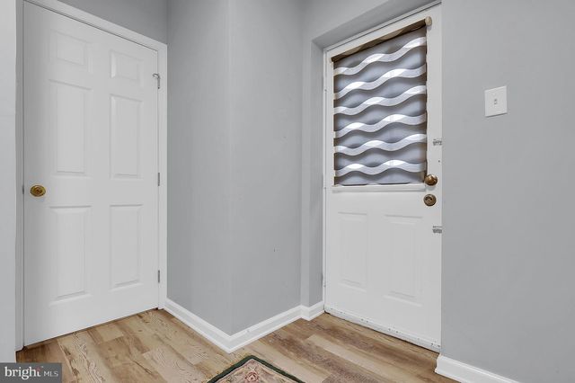 8 MADRIGAL CT, Germantown, MD 20876