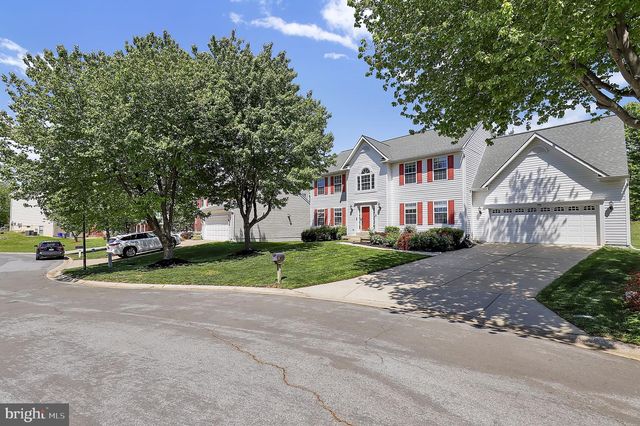 8 MADRIGAL CT, Germantown, MD 20876