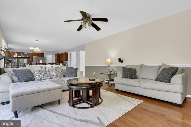8 MADRIGAL CT, Germantown, MD 20876
