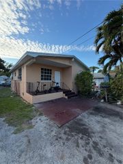 8848 NW 5th Avenue, El Portal, FL 33150