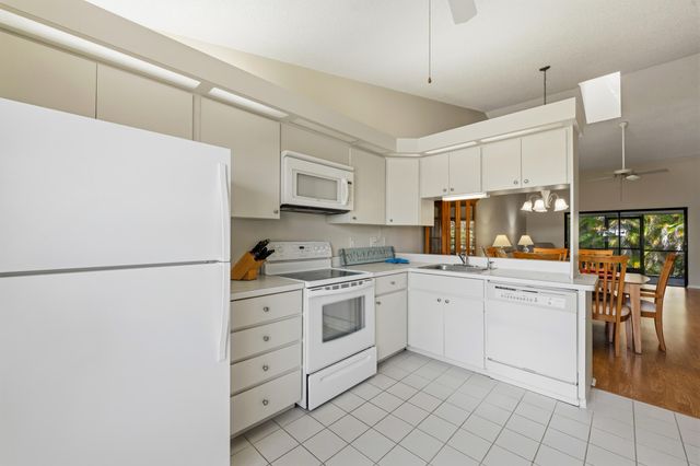 7873 SE Sugar Sand Circle, Hobe Sound, FL 33455