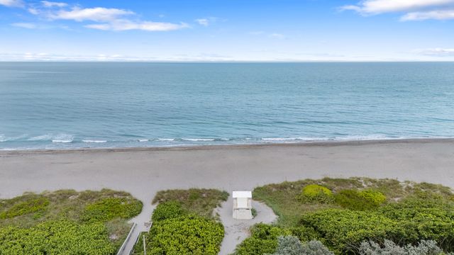 7873 SE Sugar Sand Circle, Hobe Sound, FL 33455