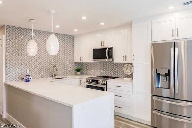 1455 Curlew AVE 1, Naples, FL 34102