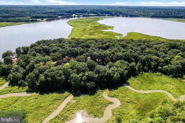 7785 SWAN LN, Owings, MD 20736