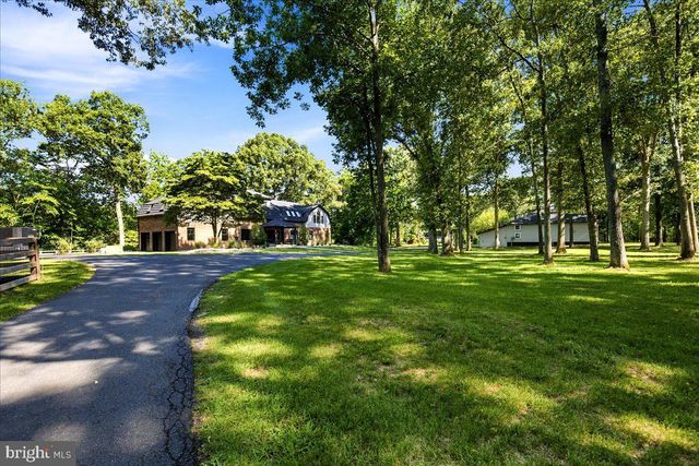 7785 SWAN LN, Owings, MD 20736