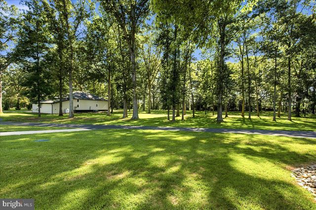 7785 SWAN LN, Owings, MD 20736