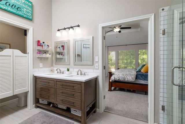 966 Cassion Drive, Lewisville, TX 75067