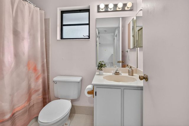 5477 Atlantic Palm Court B, Boynton Beach, FL 33437