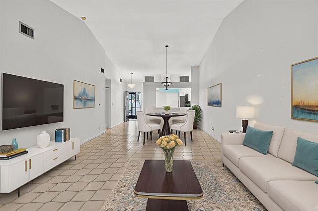 5477 Atlantic Palm Court B, Boynton Beach, FL 33437