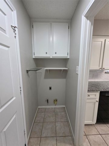 6607 Rockfield Drive, Pasadena, TX 77505