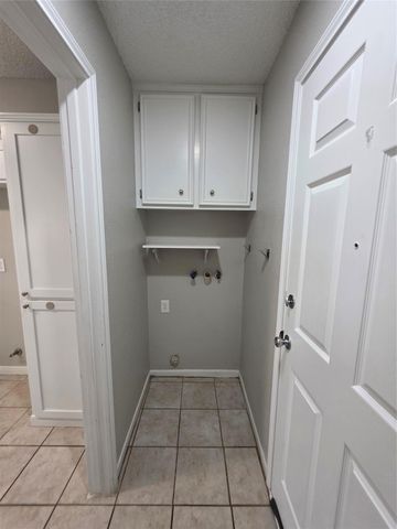 6607 Rockfield Drive, Pasadena, TX 77505