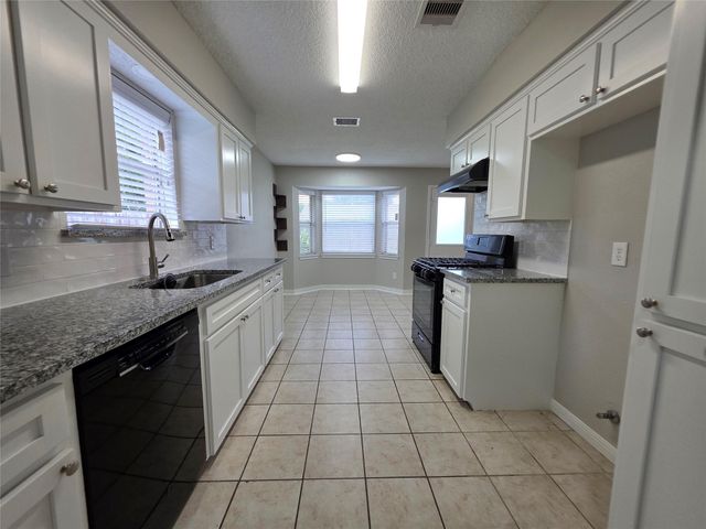 6607 Rockfield Drive, Pasadena, TX 77505