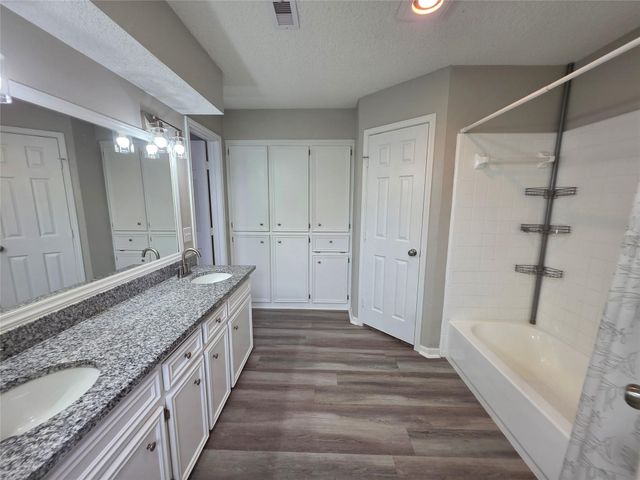 6607 Rockfield Drive, Pasadena, TX 77505