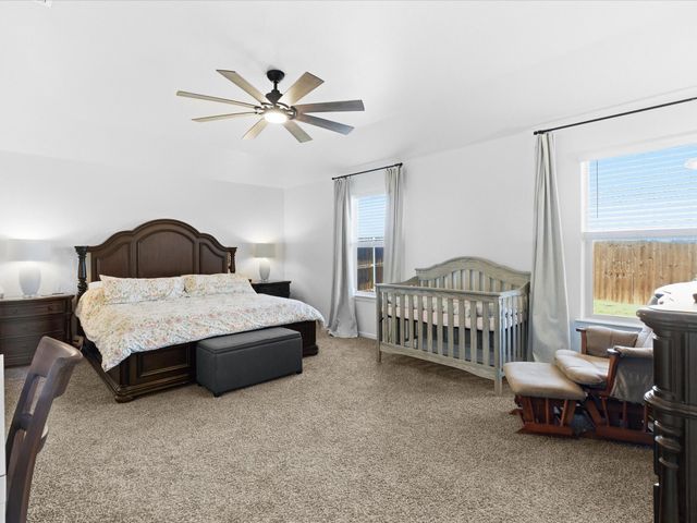 1377 Dillard Creek Drive, Fort Worth, TX 76247