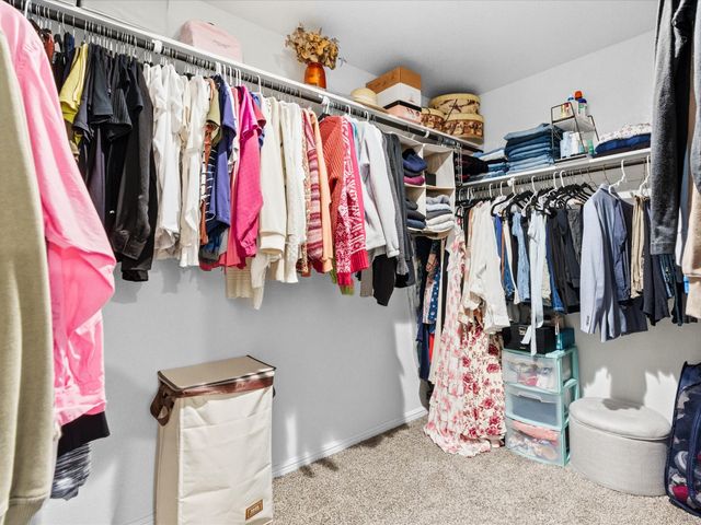 1377 Dillard Creek Drive, Fort Worth, TX 76247