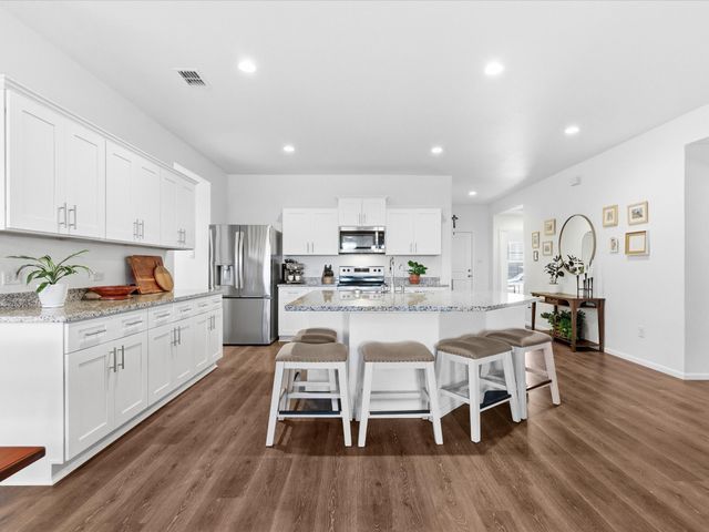 1377 Dillard Creek Drive, Fort Worth, TX 76247