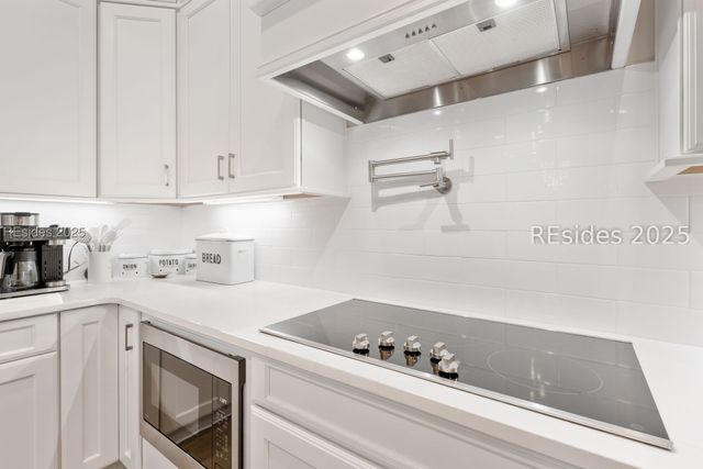 9 Grandview Ct, Hilton Head Island, SC 29926