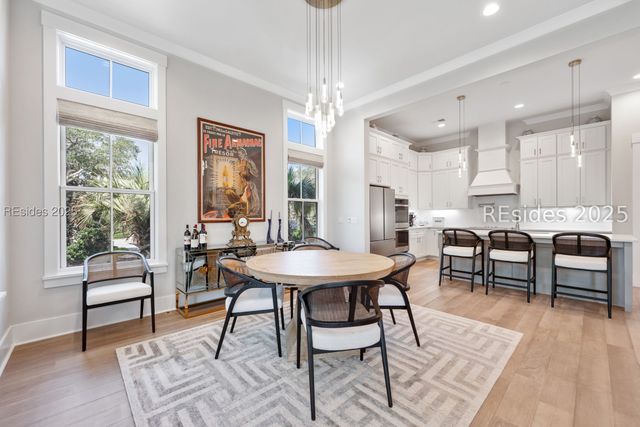 9 Grandview Ct, Hilton Head Island, SC 29926