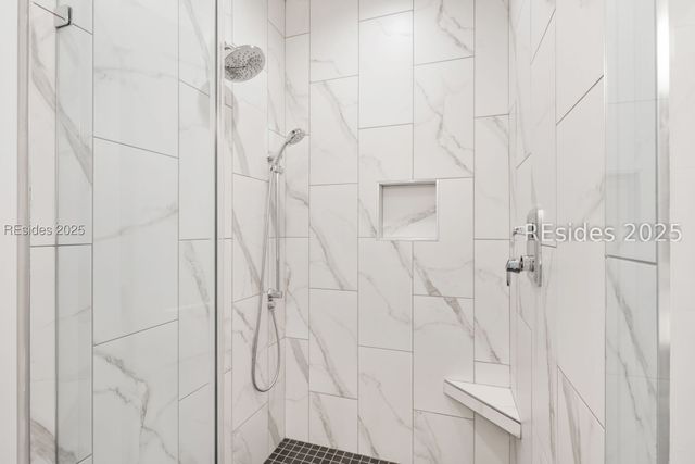 9 Grandview Ct, Hilton Head Island, SC 29926