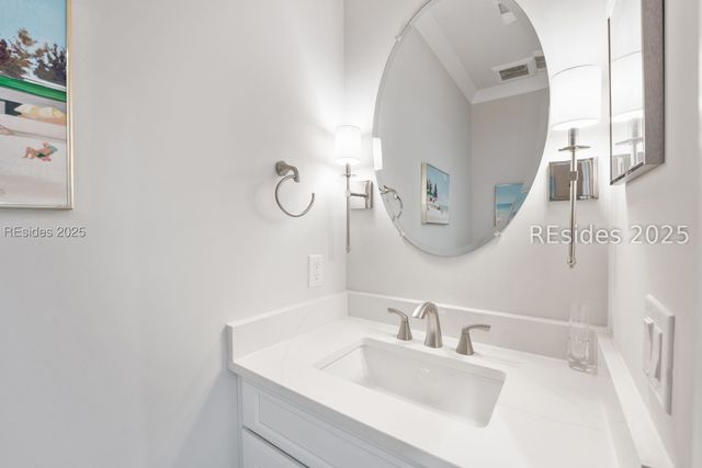 9 Grandview Ct, Hilton Head Island, SC 29926