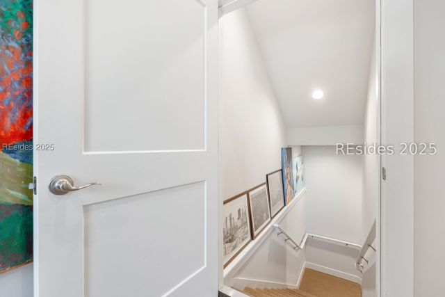 9 Grandview Ct, Hilton Head Island, SC 29926