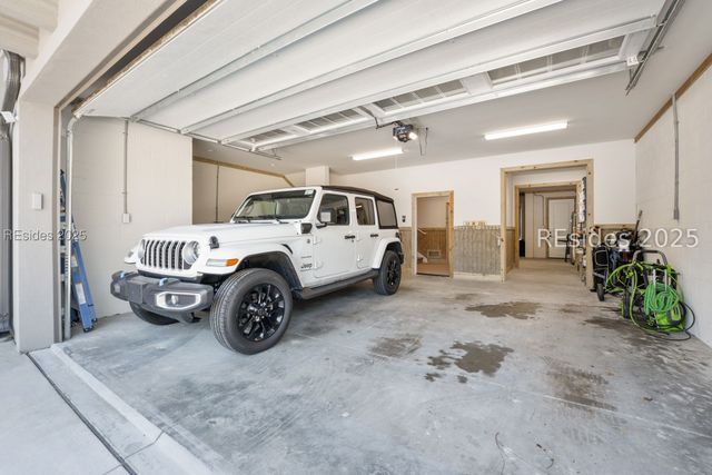 9 Grandview Ct, Hilton Head Island, SC 29926