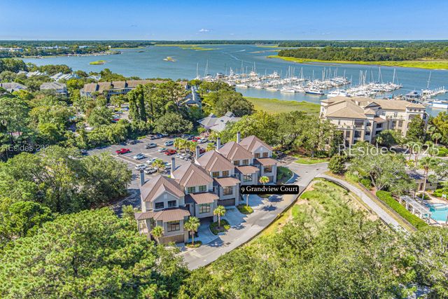 9 Grandview Ct, Hilton Head Island, SC 29926