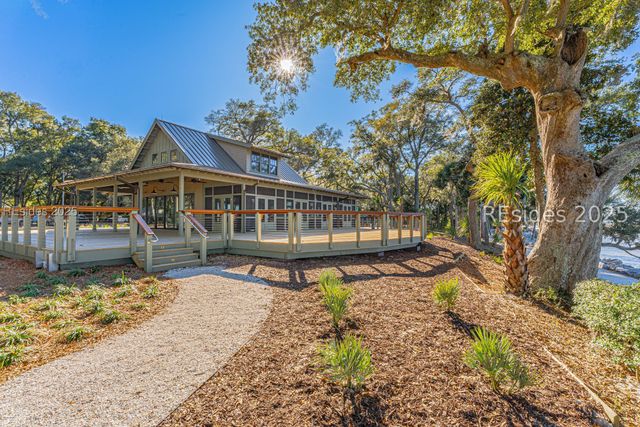 9 Grandview Ct, Hilton Head Island, SC 29926
