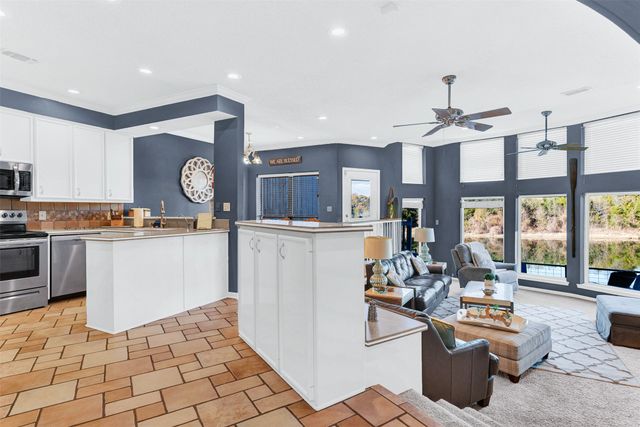 131 Greenway Bend, Pottsboro, TX 75076