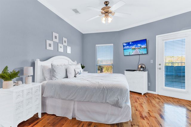 131 Greenway Bend, Pottsboro, TX 75076