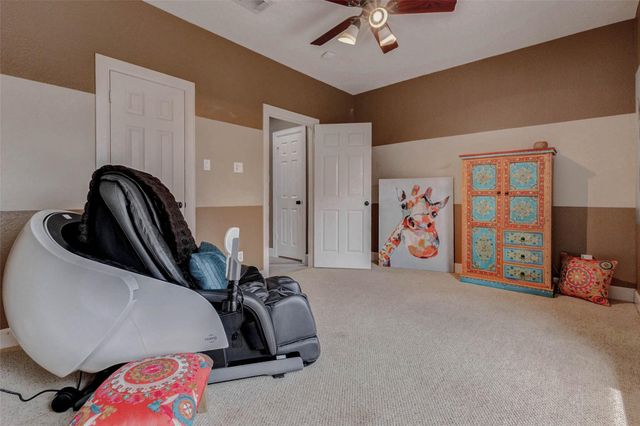 411 Harborside Way, Kemah, TX 77565