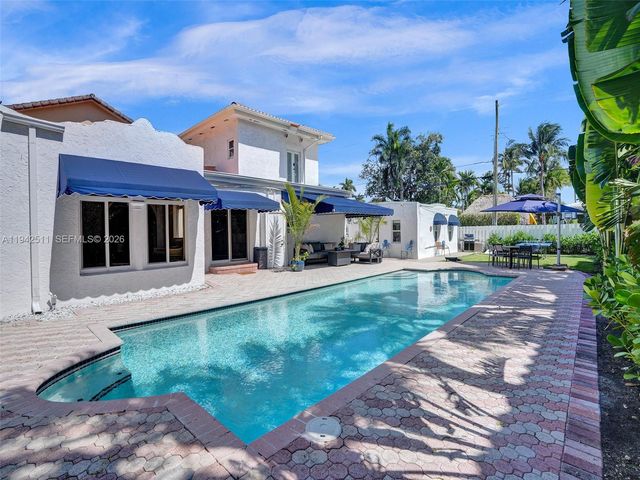 1128 Tyler St, Hollywood, FL 33019