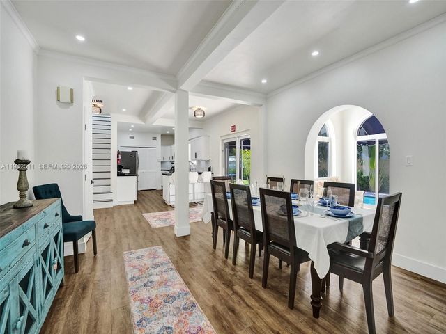 1128 Tyler St, Hollywood, FL 33019