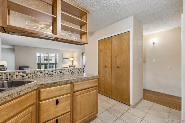 3470 S Poplar Street 403, Denver, CO 80224