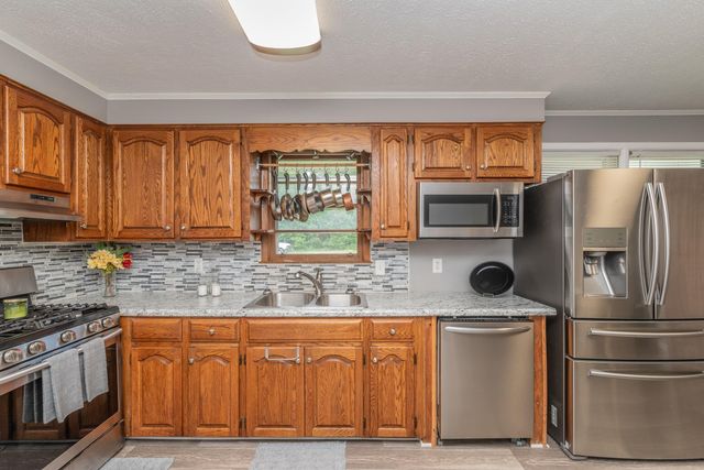 627 Oakdale Avenue, North Augusta, SC 29841