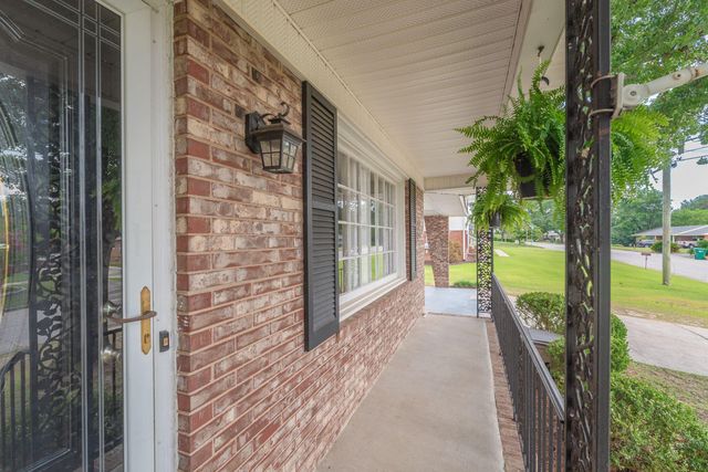 627 Oakdale Avenue, North Augusta, SC 29841