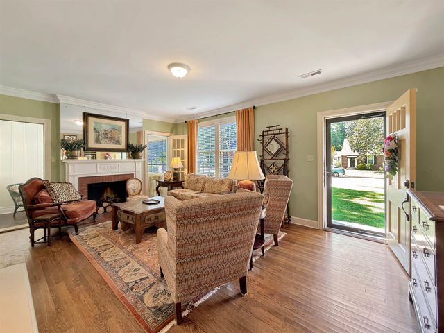 1868 MONTICELLO DR, Memphis, TN 38107