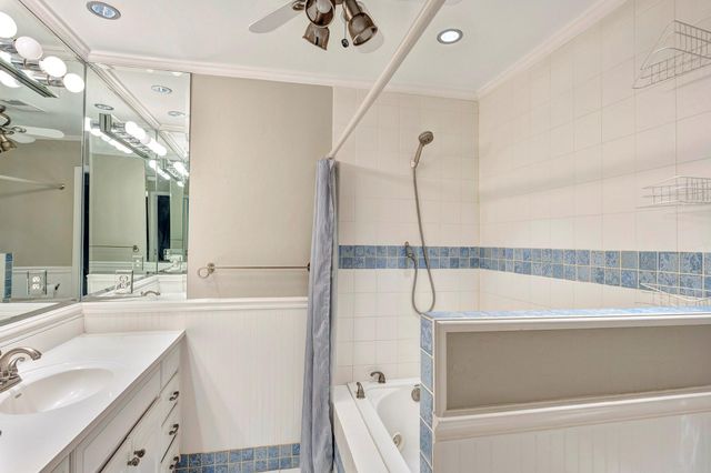 1135 W 31st Street, Houston, TX 77018