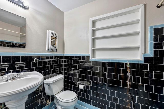 1135 W 31st Street, Houston, TX 77018