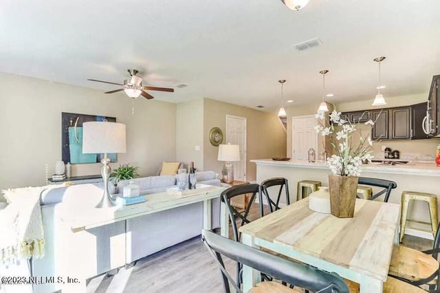 1308 LAKE SHORE Boulevard, Jacksonville, FL 32205