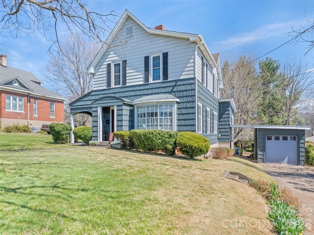 151 Hampton Heights, Canton, NC 28716
