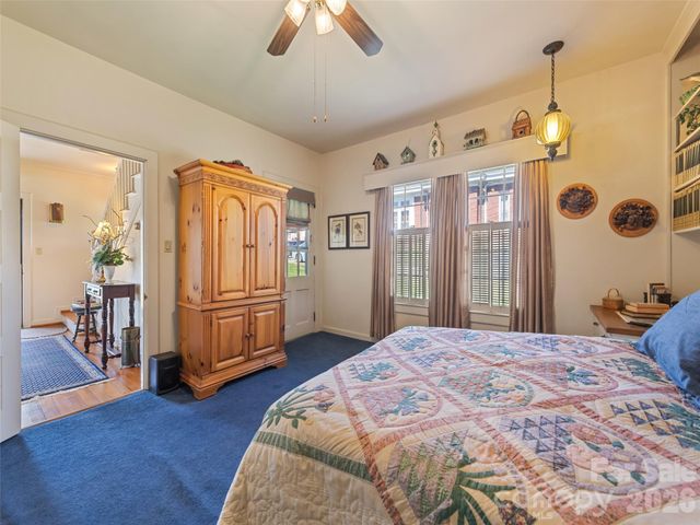 151 Hampton Heights, Canton, NC 28716