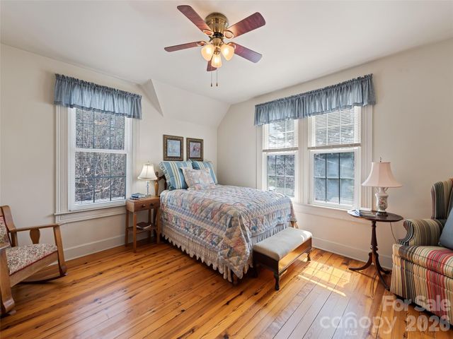 151 Hampton Heights, Canton, NC 28716