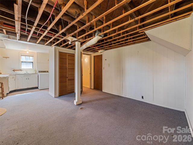 151 Hampton Heights, Canton, NC 28716
