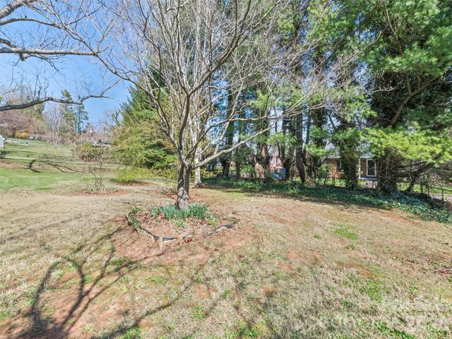 151 Hampton Heights, Canton, NC 28716